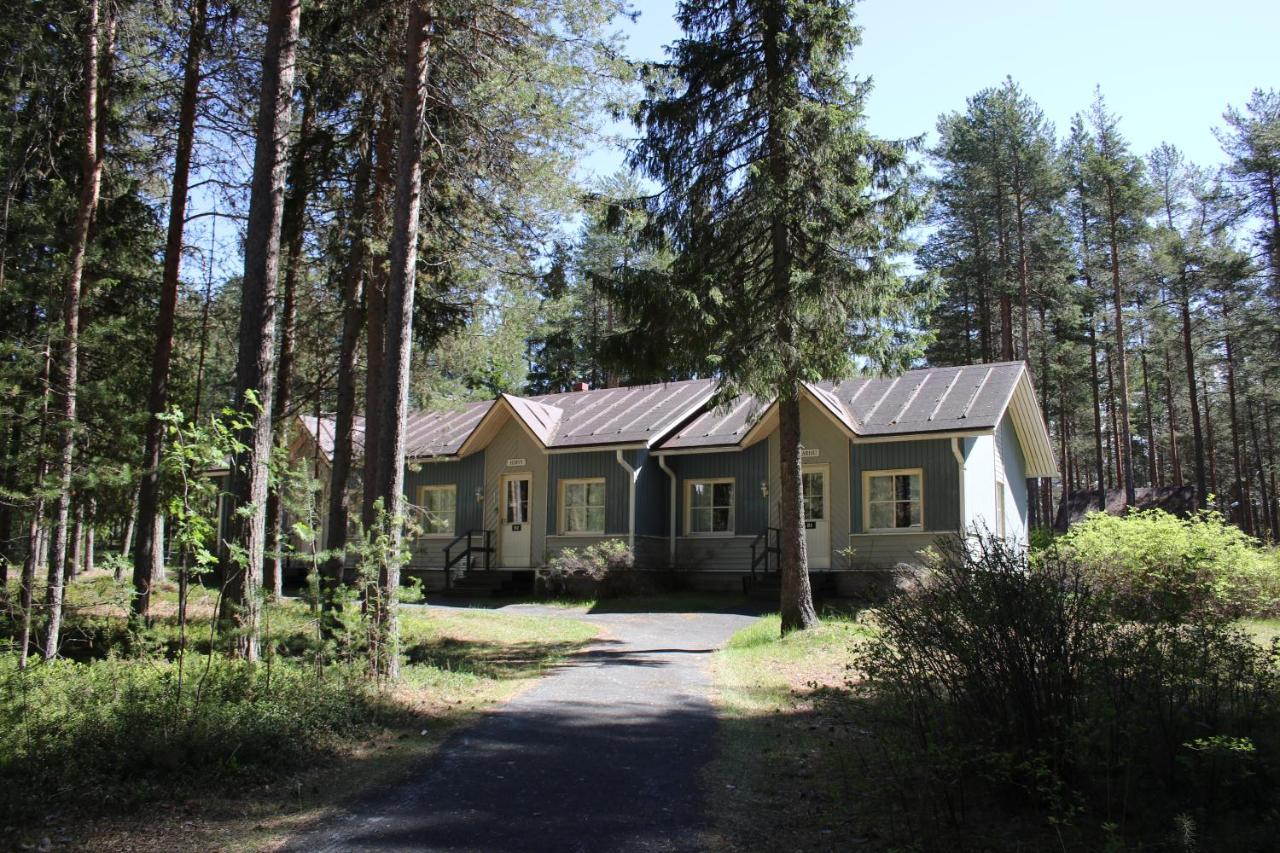 Lohijaerven Eraekeskus Hotel Lohijarvi ภายนอก รูปภาพ