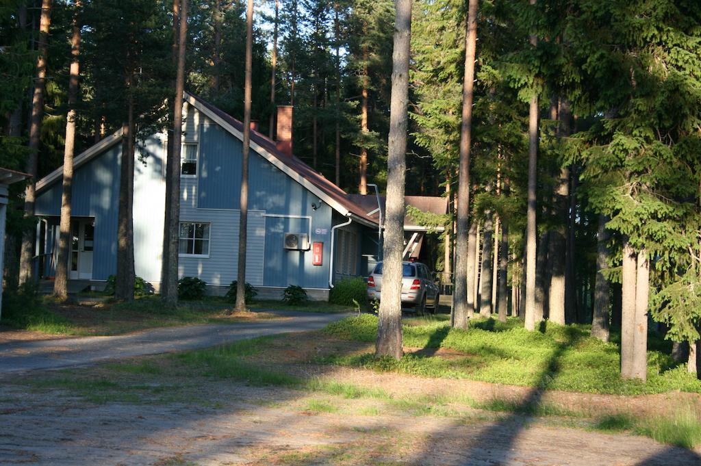 Lohijaerven Eraekeskus Hotel Lohijarvi ภายนอก รูปภาพ